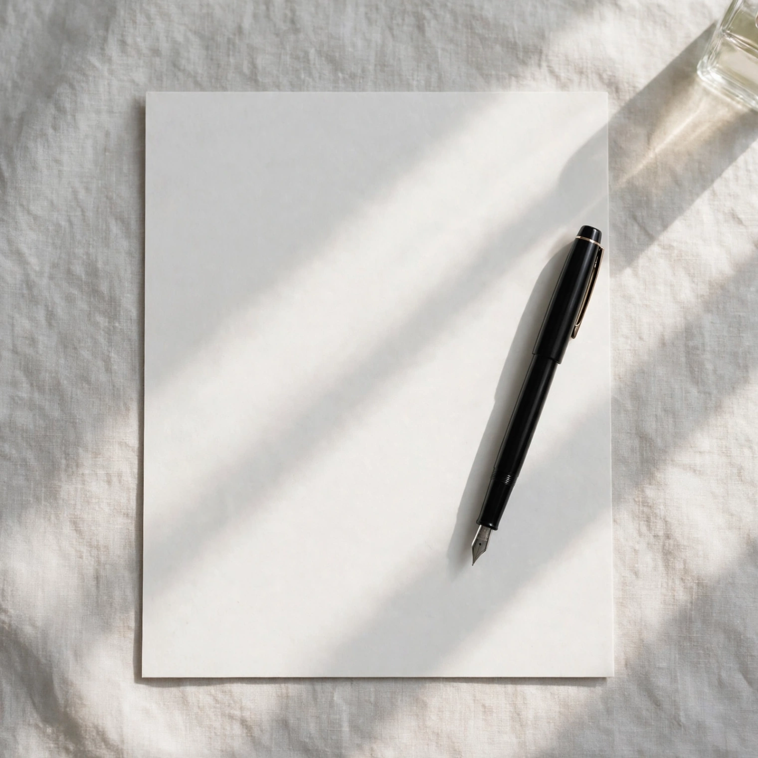 paper-musk-desk